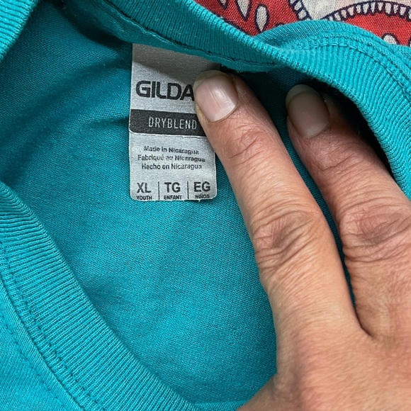 Reba McIntyre Dolly Parton T-shirt Size XL youth Adult Small  unisex - Picture 3 of 3